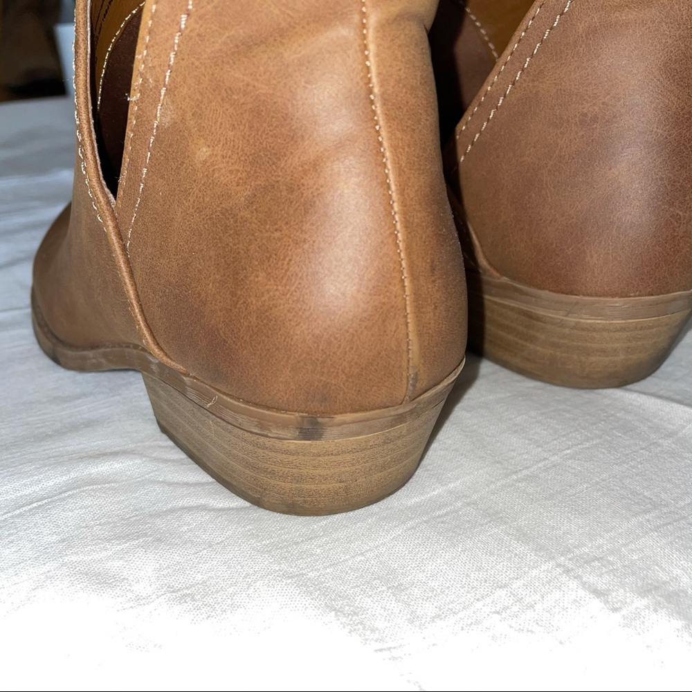 Booties - Picture 6 of 7